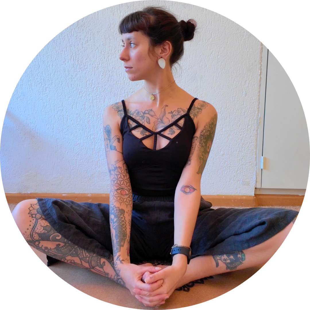 louise prof de yoga crans montana